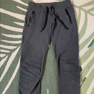 Alo Urban Moto Joggers XS